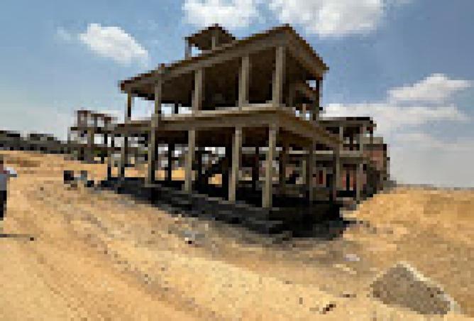 8051729 - Property Image 2