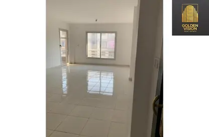 Apartment - 2 Bedrooms - 2 Bathrooms for sale in Madinaty - Cairo