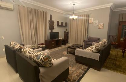 Apartment - 3 Bedrooms - 2 Bathrooms for rent in Al Shouyfat St. - District 1 - The 5th Settlement - New Cairo City - Cairo