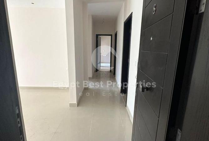 8263359 - Property Main Image