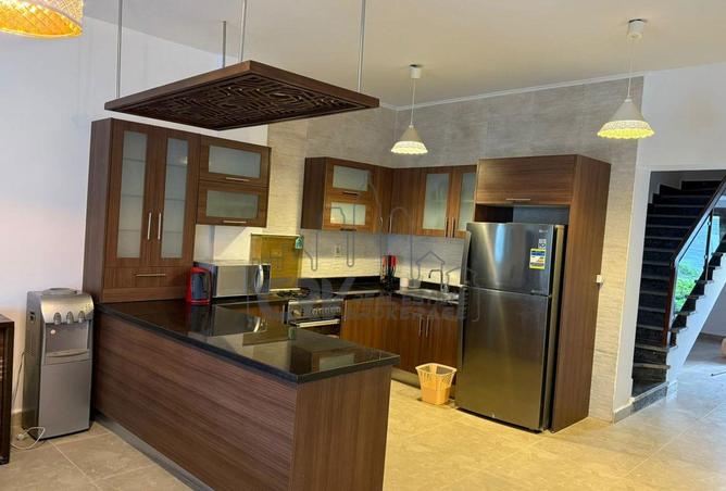 8073699 - Property Image 3