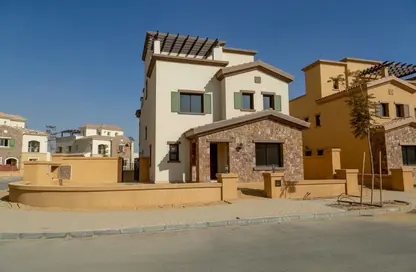 Villa - 4 Bedrooms - 4 Bathrooms for sale in Mivida - 5th Settlement Compounds - The 5th Settlement - New Cairo City - Cairo