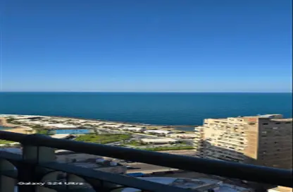 شقة - 2 غرف نوم - 2 حمامات للايجار في سان ستيفانو - حي شرق - الاسكندرية