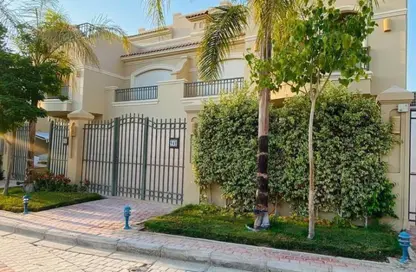 فيلا - 3 غرف نوم - 3 حمامات للبيع في الباتيو 5 ايست - الباتيو - كمبوندات الشروق - مدينة الشروق - القاهرة