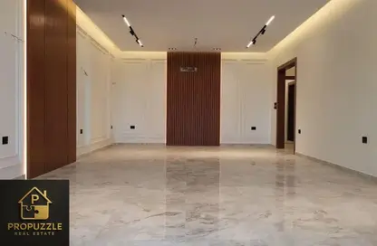 شقة - 3 غرف نوم - 3 حمامات للايجار في ريجينتس بارك - حى الاندلس - مدينة القاهرة الجديدة - القاهرة