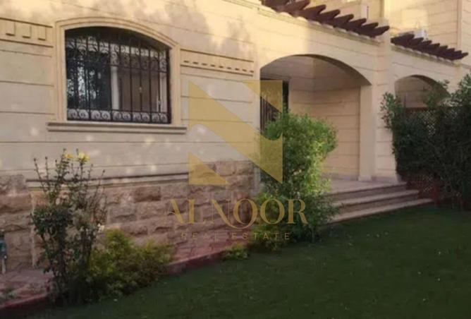 8087032 - Property Image 2