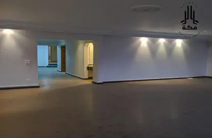 Office Space - Studio - 4 Bathrooms for rent in Salah Salem St. - Roxy - Heliopolis - Masr El Gedida - Cairo