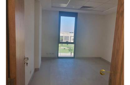 عيادة - استوديو - 1 حمام للبيع في سوديك ويست - كمبوندات الشيخ زايد - الشيخ زايد - الجيزة