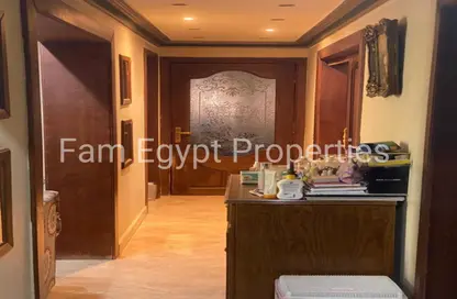شقة - 3 غرف نوم - 3 حمامات للبيع في شارع النصر - اللاسلكي - المعادي الجديدة - حي المعادي - القاهرة