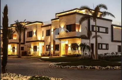Apartment - 2 Bedrooms - 3 Bathrooms for sale in Azzar - 5th Settlement Compounds - The 5th Settlement - New Cairo City - Cairo
