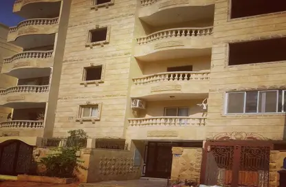 Apartment - 2 Bedrooms - 2 Bathrooms for sale in Gate 2 - Ahmose - Hadayek El Ahram - Giza