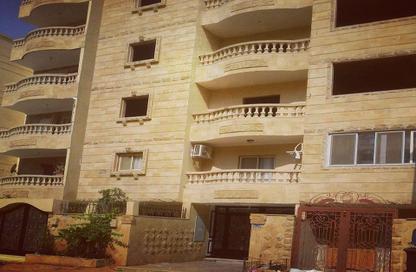 Apartment - 3 Bedrooms - 2 Bathrooms for sale in Gate 4 - Mena - Hadayek El Ahram - Giza