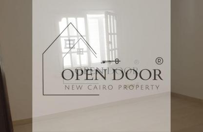 Apartment - 3 Bedrooms - 2 Bathrooms for rent in Doctor Mohamed Youssef St. - El Banafseg 7 - El Banafseg - New Cairo City - Cairo