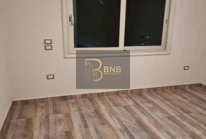 8097799 - Property Image 3