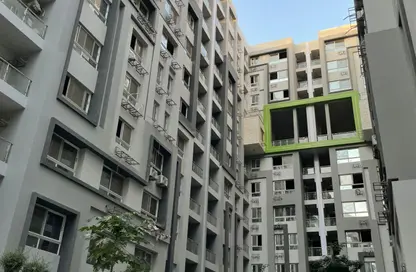 محل تجاري - استوديو - 1 حمام للبيع في الهضبة الوسطي - المقطم - القاهرة