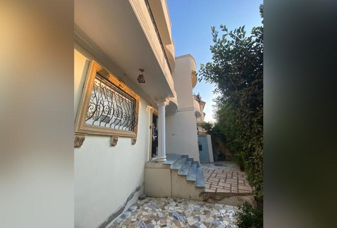 8206091 - Property Image 2