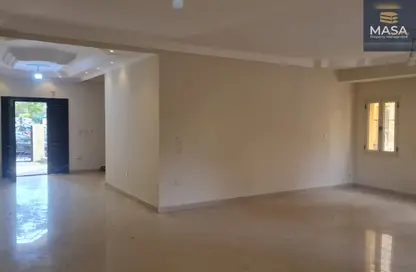 Villa - 4 Bedrooms - 3 Bathrooms for sale in Madinaty - Cairo