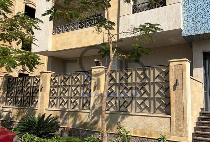 8192480 - Property Image 2