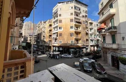 مساحات مكتبية - استوديو - 3 حمامات للايجار في شارع علي الخشخاني - الأزاريطة - حي وسط - الاسكندرية