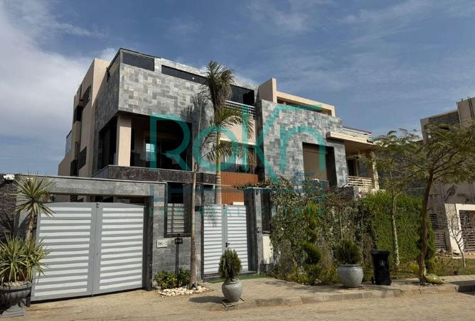 8214811 - Property Image 2