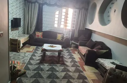 شقة - 3 غرف نوم - 1 حمام للبيع في شارع يوسف صبري أبو طالب - الحي السابع - مدينة العبور - القليوبية