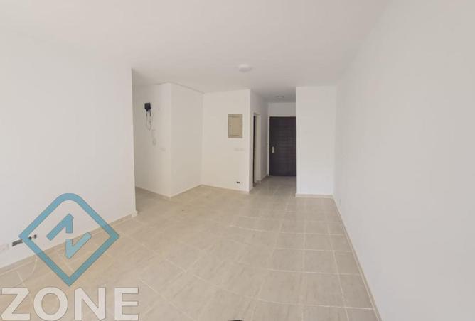 8420388 - Property Image 3