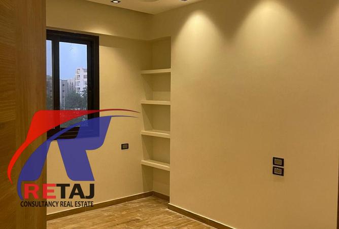 8009850 - Property Image 3