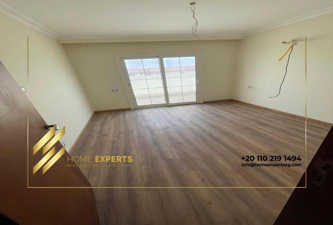 8214489 - Property Image 2