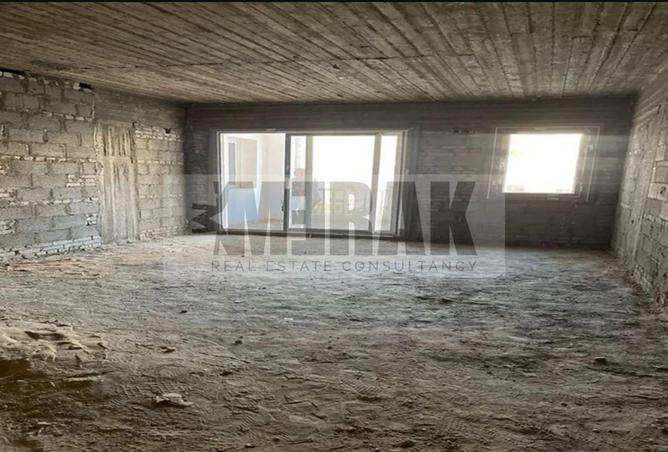 8092354 - Property Image 2
