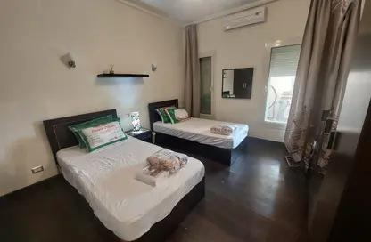 شقة - 2 غرف نوم - 2 حمامات للايجار في ذا فيلدج - المستثمرين الجنوبية - مدينة القاهرة الجديدة - القاهرة