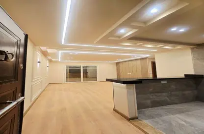 Apartment - 2 Bedrooms - 1 Bathroom for sale in Madinaty - Cairo