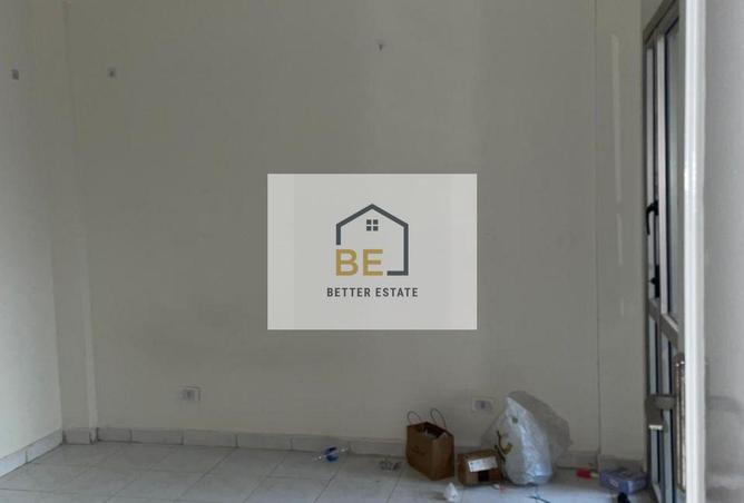 8302735 - Property Image 3