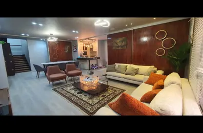 (بنتهاوس  (روف - 3 غرف نوم - 3 حمامات للايجار في سكوير - كمبوندات التجمع الخامس - التجمع الخامس - مدينة القاهرة الجديدة - القاهرة