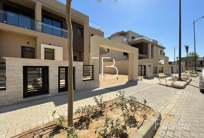 8290236 - Property Image 2