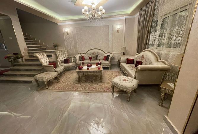 8013191 - Property Image 3