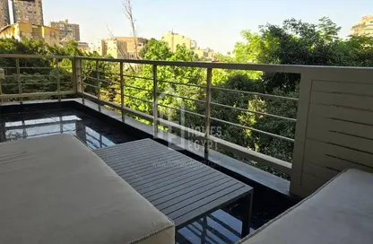 شقة - 4 غرف نوم - 4 حمامات للايجار في شارع شجرة الدر - الزمالك - القاهرة