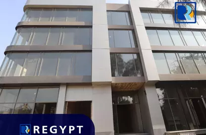 بناية كاملة - استوديو للبيع في سرايات المعادي - حي المعادي - القاهرة
