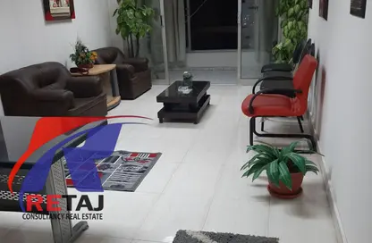 شقة - 2 غرف نوم - 1 حمام للايجار في طريق النصر - رابعة العدوية - مدينة نصر - القاهرة