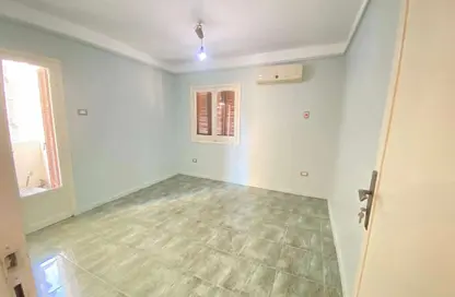 Apartment - 2 Bedrooms - 1 Bathroom for rent in Khalf Hadayek El Obour St. - Roxy - Heliopolis - Masr El Gedida - Cairo