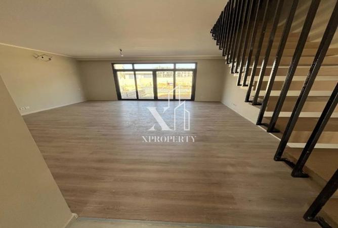 8375211 - Property Main Image