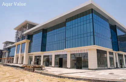 Retail - Studio - 1 Bathroom for sale in Golden Gate - South Teseen St. - The 5th Settlement - New Cairo City - Cairo