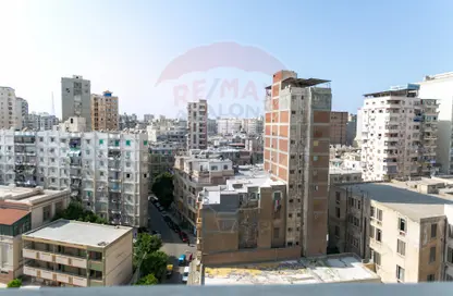 Apartment - 3 Bedrooms - 2 Bathrooms for sale in Moharam Bek - Hay Wasat - Alexandria