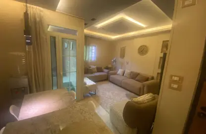 Apartment - 3 Bedrooms - 2 Bathrooms for sale in Mokattam - Cairo