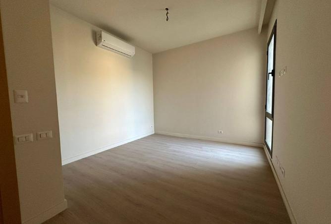 8193364 - Property Image 3