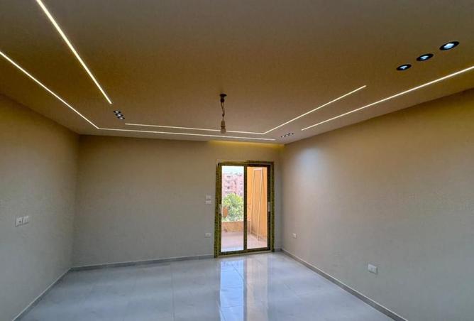 7884206 - Property Main Image