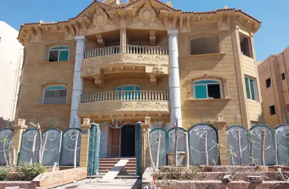 Apartment - 3 Bedrooms - 3 Bathrooms for sale in Al Narges 3 - Al Narges - New Cairo City - Cairo