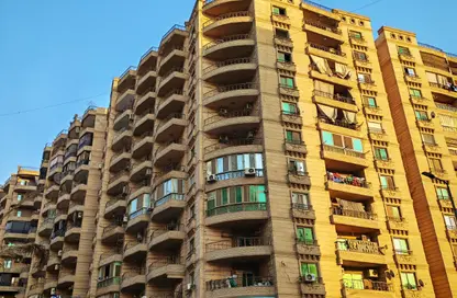 Apartment - 3 Bedrooms - 2 Bathrooms for sale in Al Lebeny Axis - El Mariouteya - Faisal - Hay El Haram - Giza