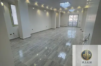 شقة - 3 غرف نوم - 3 حمامات للبيع في شارع رقم 19 - الحي الثالث - التجمع الخامس - مدينة القاهرة الجديدة - القاهرة