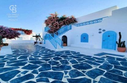 Chalet - 3 Bedrooms - 2 Bathrooms for sale in Mountain View - Ras Al Hekma - North Coast