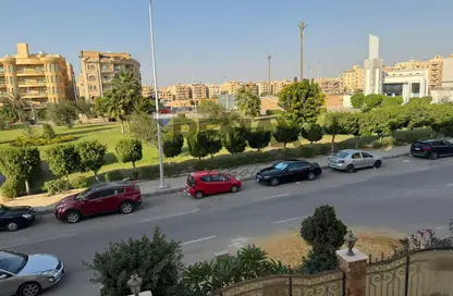 Apartment - 3 Bedrooms - 3 Bathrooms for sale in El Banafseg Apartment Buildings - El Banafseg - New Cairo City - Cairo